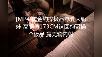 推特绝版佛系退圈淫妻控Pengui私拍性爱日常，反差骚妻3P狂吸单男肉棒嘴巴都变形了 (1)